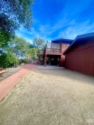 30341 Pinedale Drive, Tehachapi, CA 93561