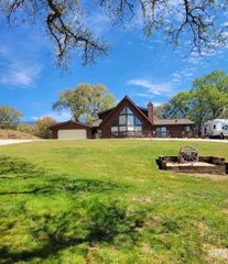 30341 Pinedale Drive, Tehachapi, CA 93561