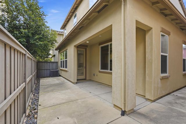 3008 Mercato Way, Roseville, CA 95661