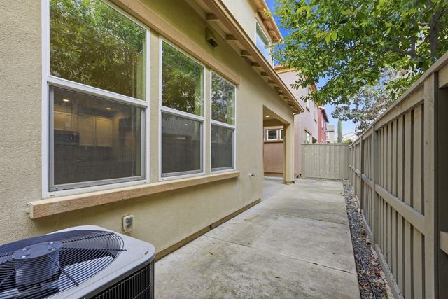 3008 Mercato Way, Roseville, CA 95661