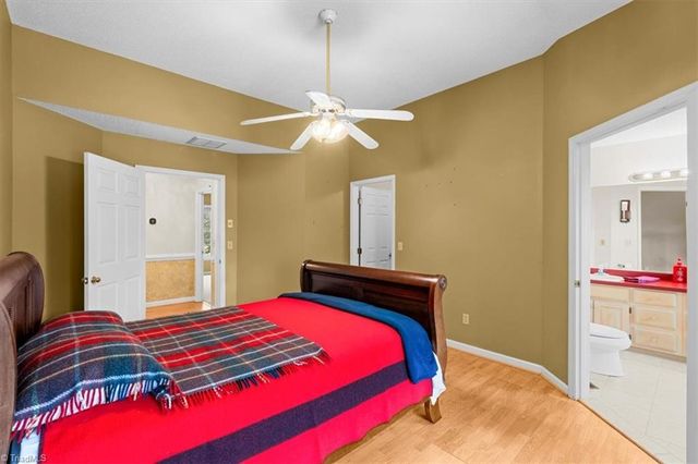 6933 LAWRENCE FARM Lane, Randleman, NC 27317