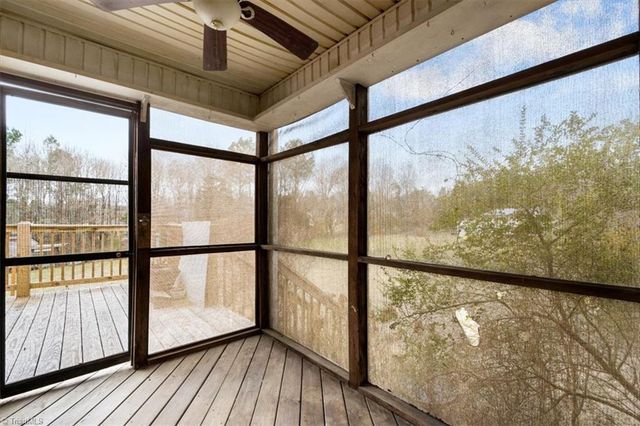 6933 LAWRENCE FARM Lane, Randleman, NC 27317