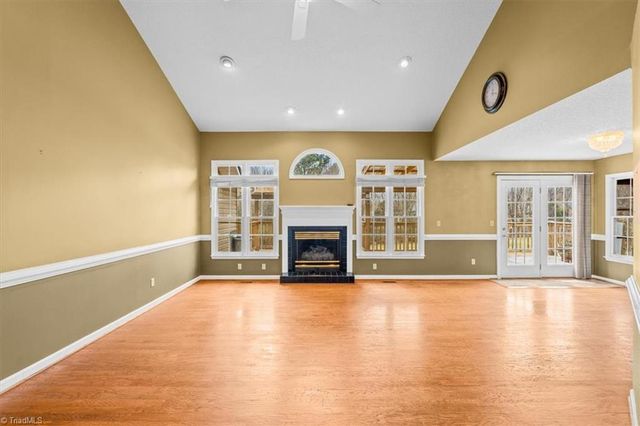 6933 LAWRENCE FARM Lane, Randleman, NC 27317