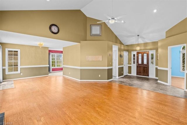 6933 LAWRENCE FARM Lane, Randleman, NC 27317