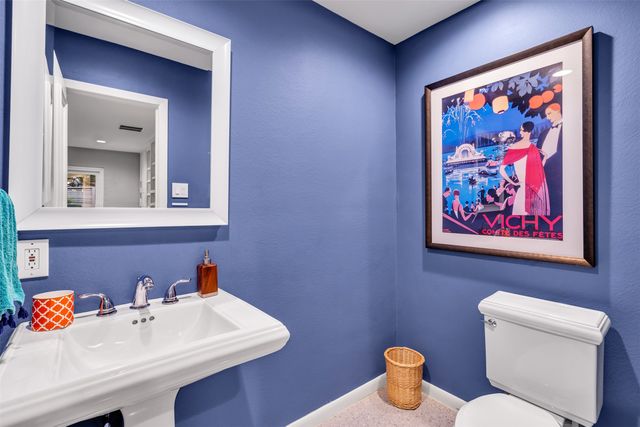 6943 Prestonshire Lane, Dallas, TX 75225