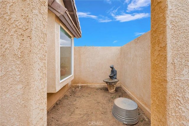 12830 Cedar, Hesperia, CA 92344