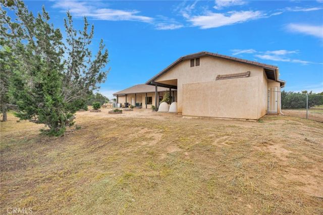 12830 Cedar, Hesperia, CA 92344