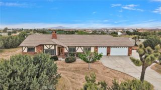 12830 Cedar, Hesperia, CA 92344