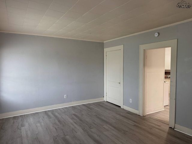 1818 COLLINS AVENUE, Wichita Falls, TX 76309