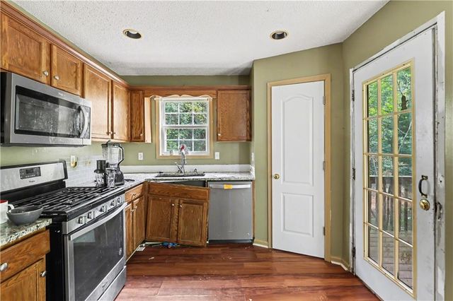 706 Bar J Road, Temple, GA 30179