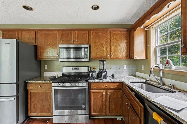 706 Bar J Road, Temple, GA 30179