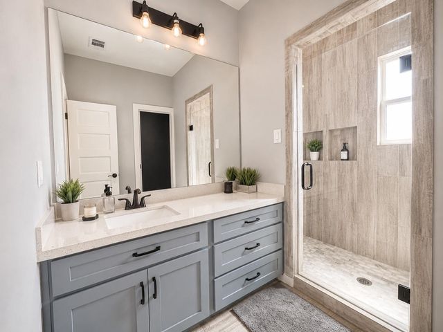 8422 Lanewood Drive, Houston, TX 77016
