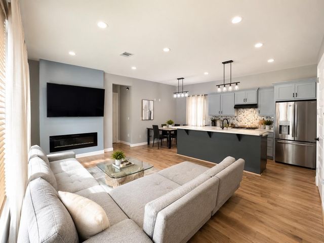 8422 Lanewood Drive, Houston, TX 77016