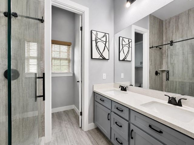 8422 Lanewood Drive, Houston, TX 77016