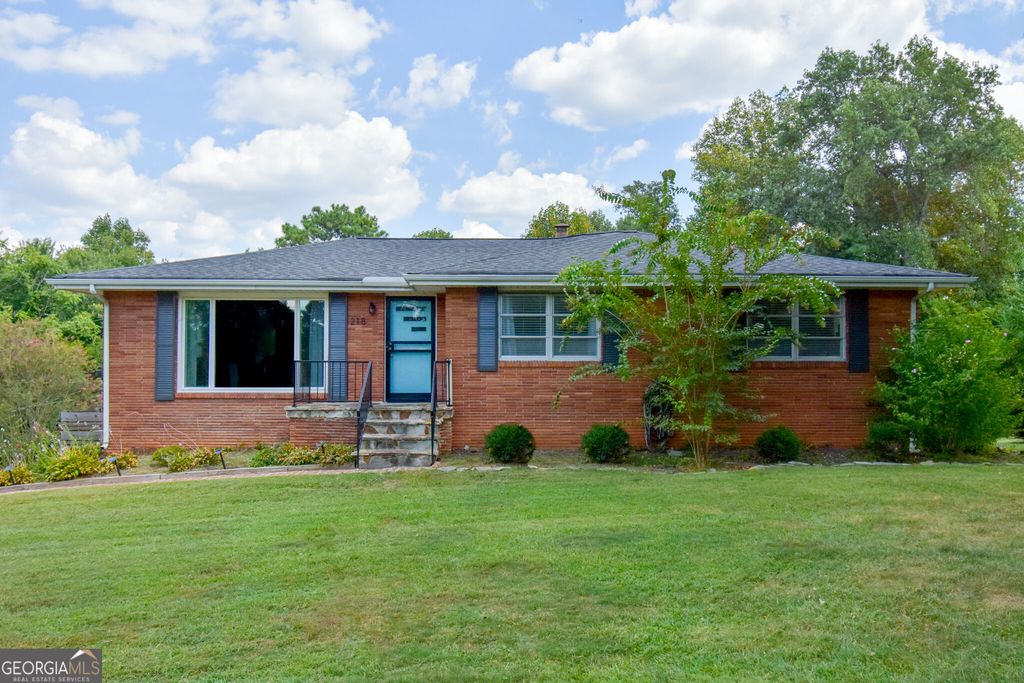 218 S Mission Ridge Drive, Rossville, GA 30741