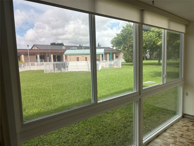 7355 NW 5th Ct 102, Margate, FL 33063