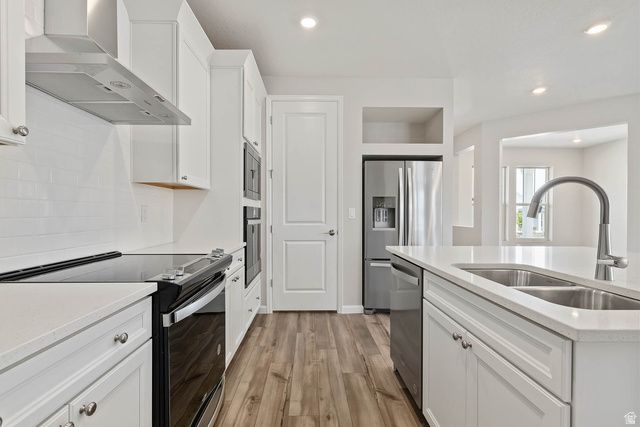 6159 W SPARROW VIEW DR, South Jordan, UT 84009