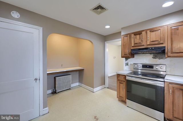 463 TIOGA ST, York, PA 17404