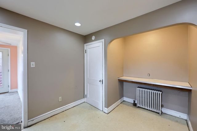 463 TIOGA ST, York, PA 17404