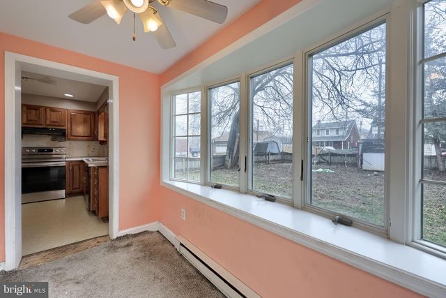 463 TIOGA ST, York, PA 17404