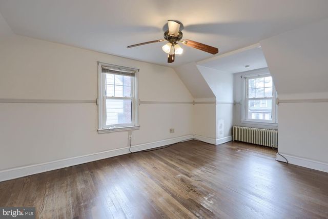 463 TIOGA ST, York, PA 17404