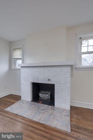 463 TIOGA ST, York, PA 17404