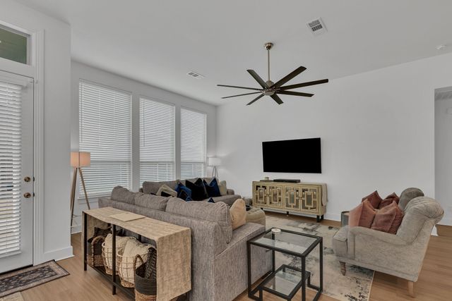 1817 Lockhart Drive, Forney, TX 75126