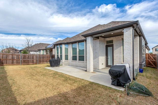 1817 Lockhart Drive, Forney, TX 75126