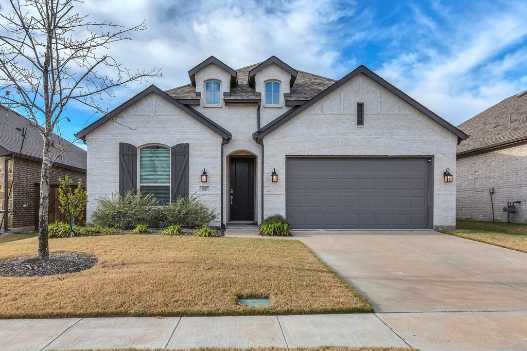 1817 Lockhart Drive, Forney, TX 75126
