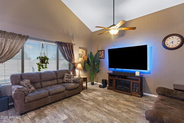 24579 N Apache Way, Florence, AZ 85132