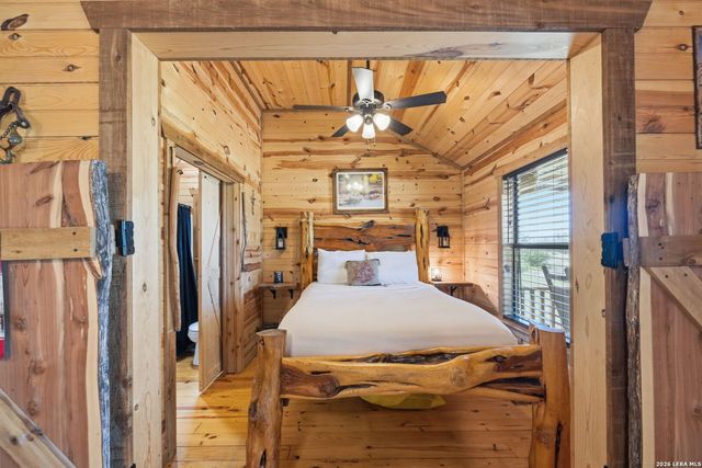 3035 Keese, Fredericksburg, TX 78624