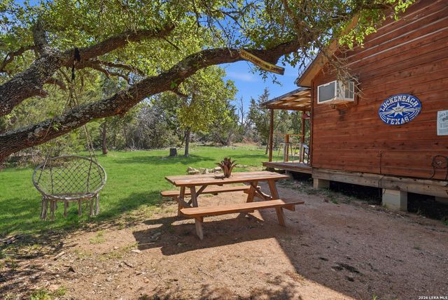 3035 Keese, Fredericksburg, TX 78624