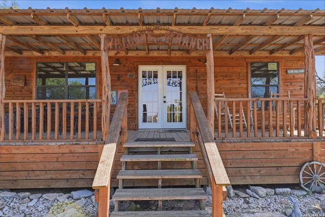 3035 Keese, Fredericksburg, TX 78624