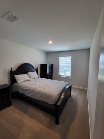 155 Olivia Cir, Chapel Hill, TN 37034