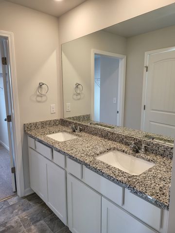 155 Olivia Cir, Chapel Hill, TN 37034
