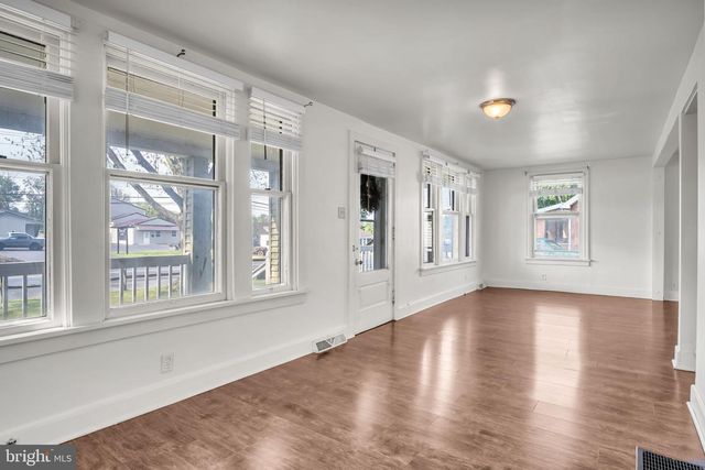 1948 W TRINDLE ROAD, Carlisle, PA 17013