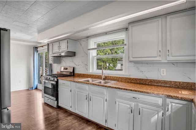 1948 W TRINDLE ROAD, Carlisle, PA 17013