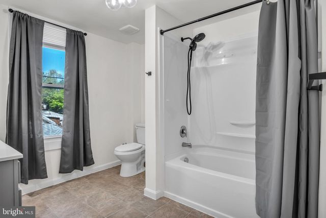 1948 W TRINDLE ROAD, Carlisle, PA 17013