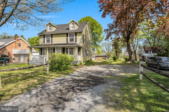 1948 W TRINDLE ROAD, Carlisle, PA 17013