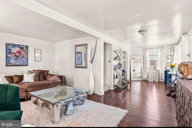 1948 W TRINDLE ROAD, Carlisle, PA 17013