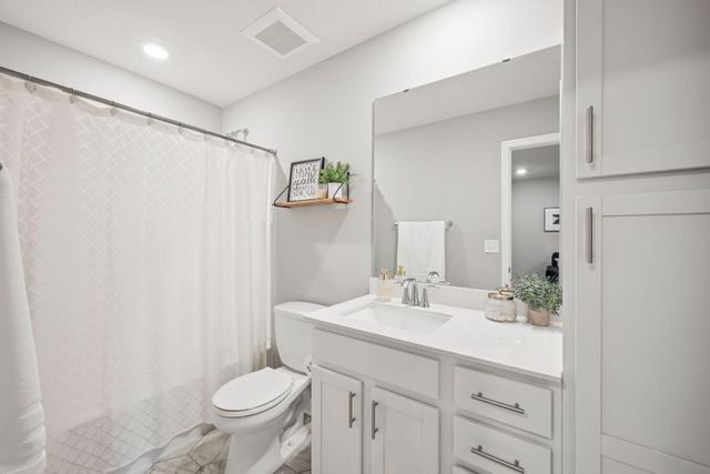 10907 Everest Place N, Dayton, MN 55369