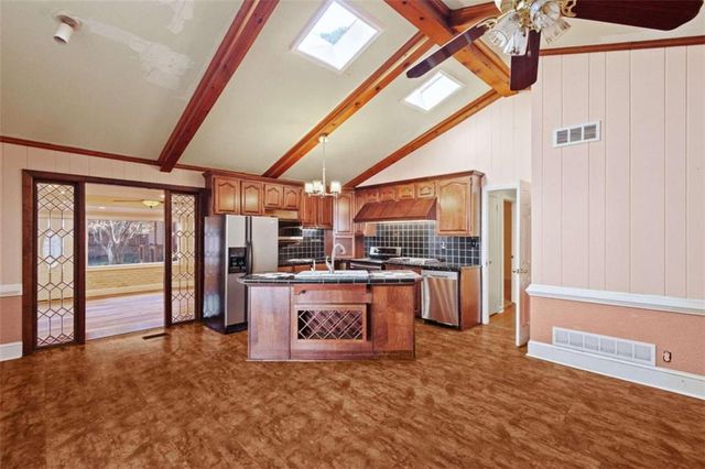 2173 Hannah Lane, Tucker, GA 30084