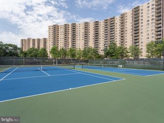 307 YOAKUM PKWY #811, Alexandria, VA 22304