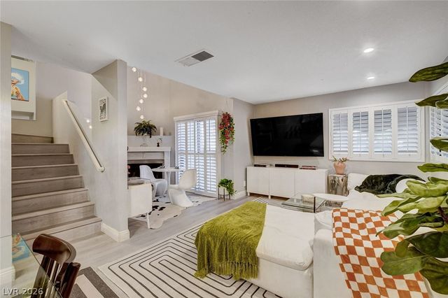 4425 Woodpine Drive 105, Las Vegas, NV 89119