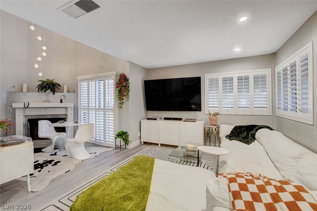 4425 Woodpine Drive 105, Las Vegas, NV 89119