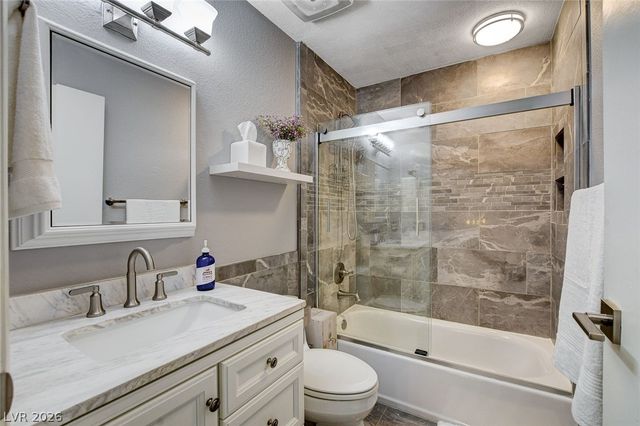 4425 Woodpine Drive 105, Las Vegas, NV 89119