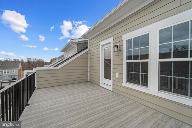 10820 WILLOW TER, Fairfax, VA 22031