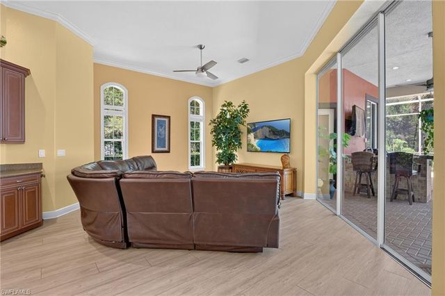 5771 Dogwood WAY, Naples, FL 34116
