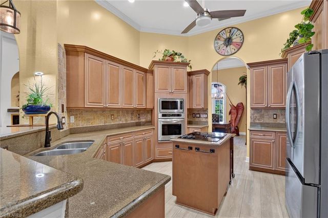 5771 Dogwood WAY, Naples, FL 34116