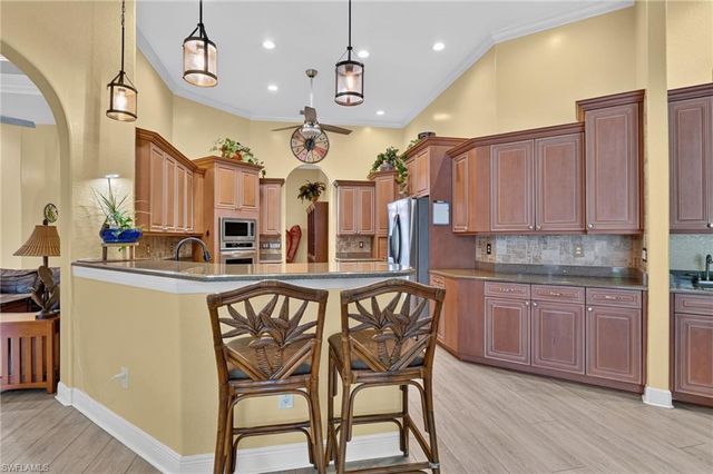 5771 Dogwood WAY, Naples, FL 34116